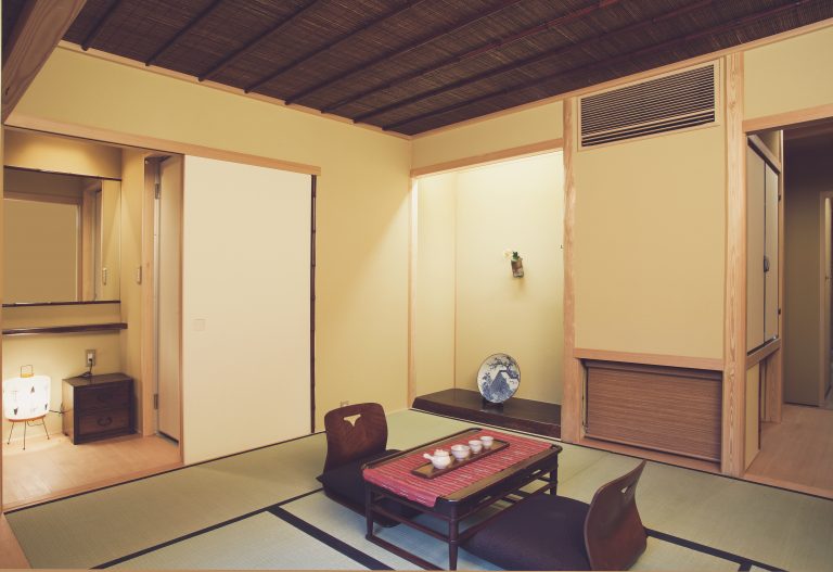 Sukiya style room with garden(2)_web | Kyomachiya Ryokan Sakura Hongan-G